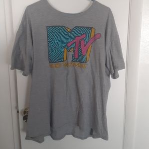 2018 Viacom MTV Gray t shirt. Size XXL